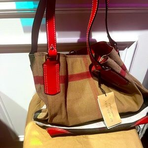 Brand new with tags never worn Burberry canvas bucket purse